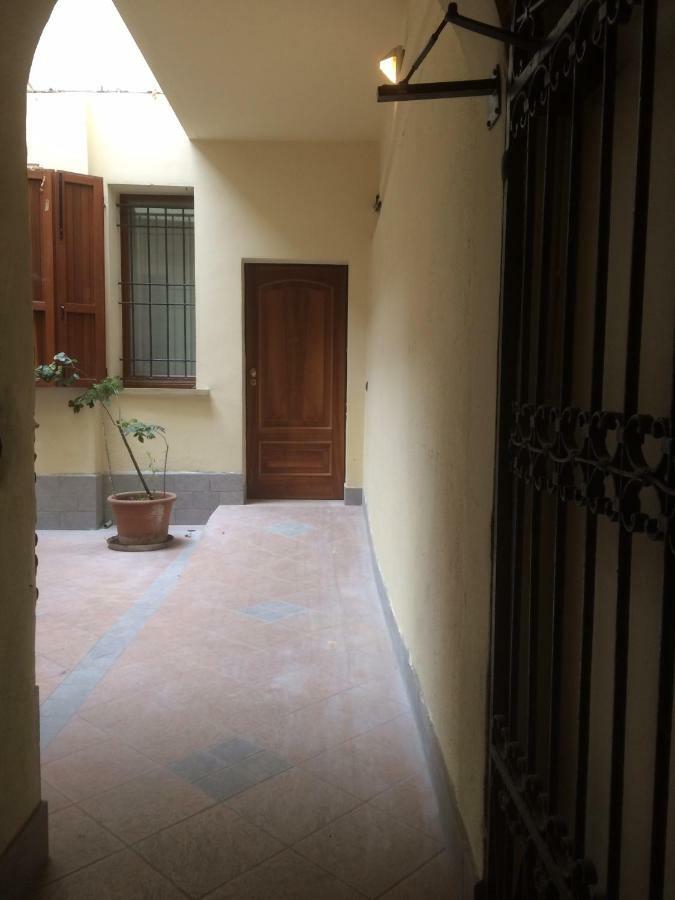 בולוניה Suite Del Borgo - Affittacamere - Guest House מראה חיצוני תמונה