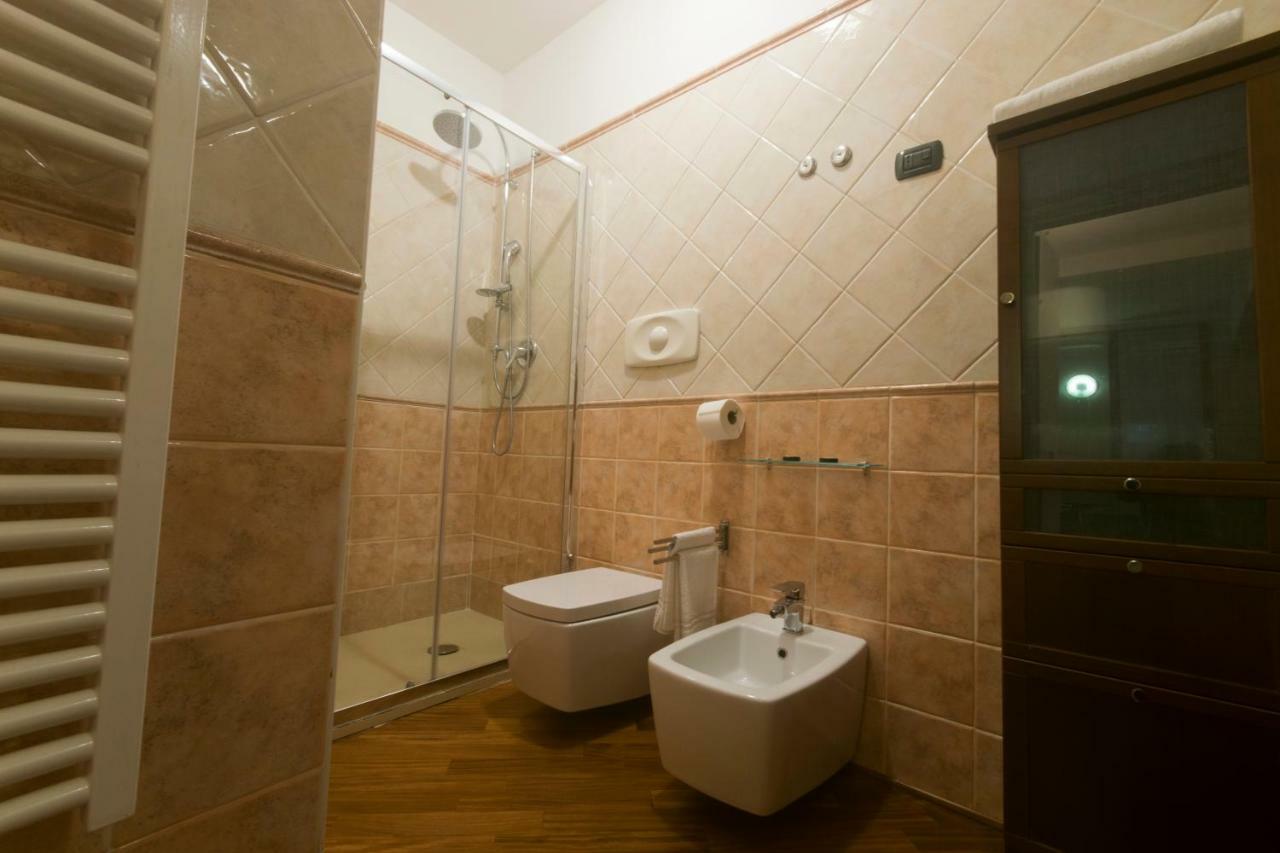 בולוניה Suite Del Borgo - Affittacamere - Guest House מראה חיצוני תמונה