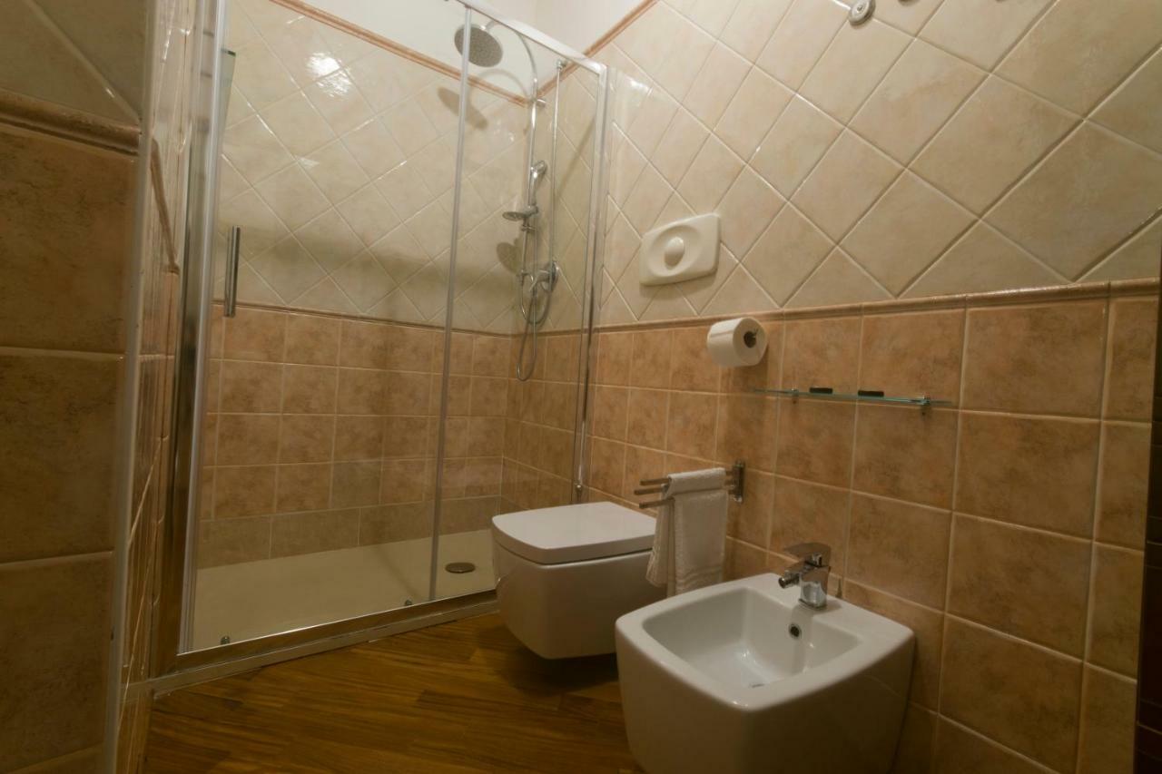 בולוניה Suite Del Borgo - Affittacamere - Guest House מראה חיצוני תמונה