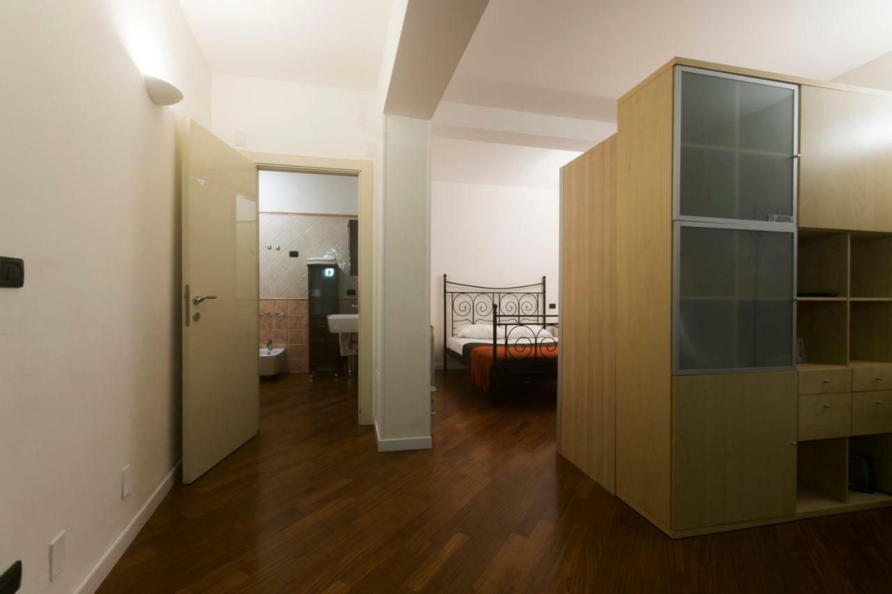 בולוניה Suite Del Borgo - Affittacamere - Guest House מראה חיצוני תמונה