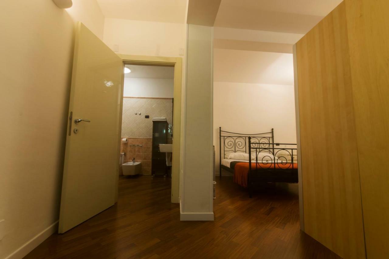 בולוניה Suite Del Borgo - Affittacamere - Guest House מראה חיצוני תמונה