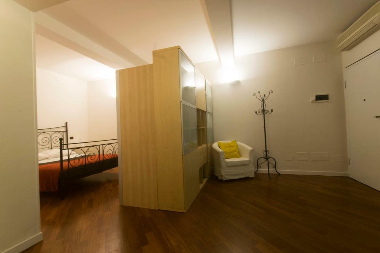 בולוניה Suite Del Borgo - Affittacamere - Guest House מראה חיצוני תמונה