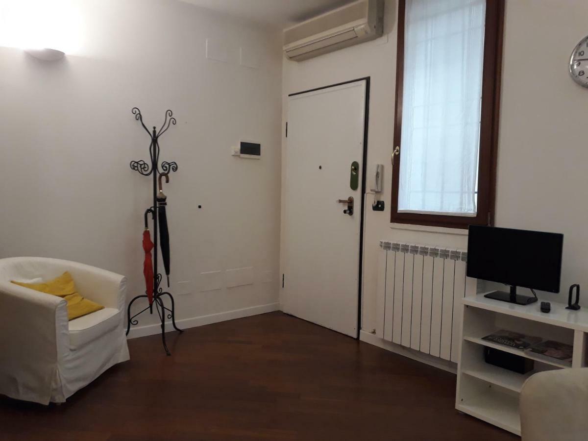 בולוניה Suite Del Borgo - Affittacamere - Guest House מראה חיצוני תמונה