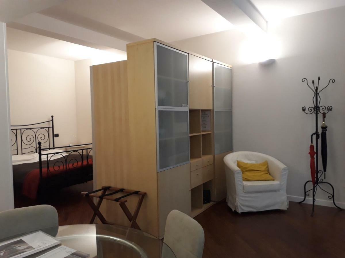 בולוניה Suite Del Borgo - Affittacamere - Guest House מראה חיצוני תמונה